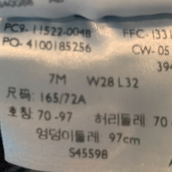 Levi’s slim fit woman’s jeans - Picture 3 of 3